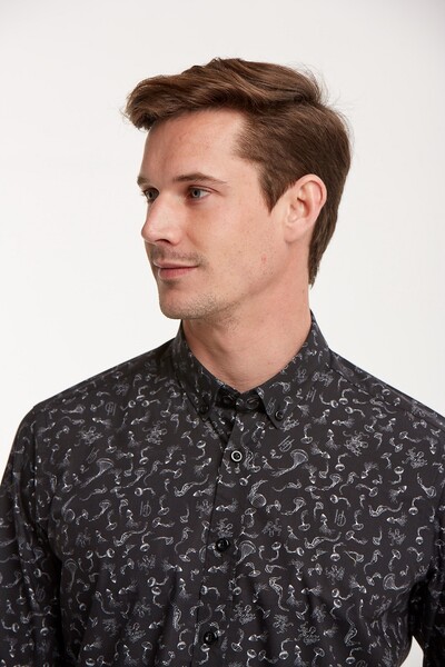 Черная приталенная мужская рубашка из хлопка с рисунком морского конька - Thumbnail