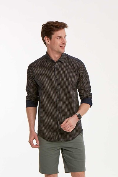 VOLTAJ - Хлопковая коричневая приталенная мужская рубашка с цветочным узором