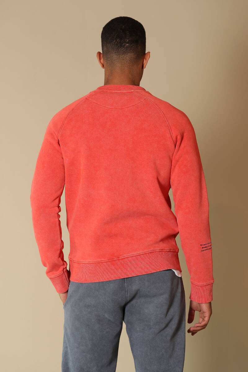 Amor Crew Neck Men's Sweatshirt - 23