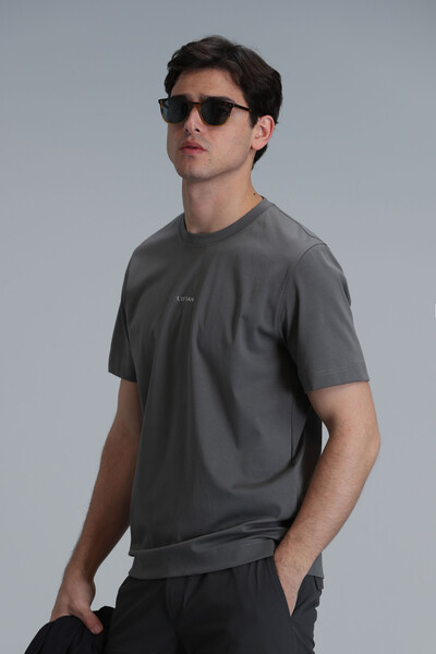 Antony Modern Graphic T-Shirt Green - 1