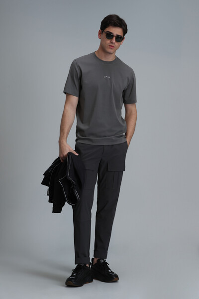 Antony Modern Graphic T-Shirt Green - 4