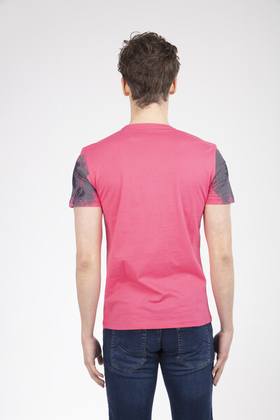 Avant Men's T-Shirt Pink - 4