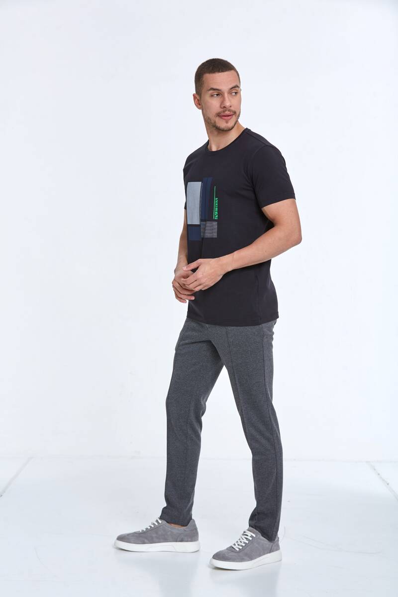 Axel Baskılı Erkek Tişört Siyah - 4