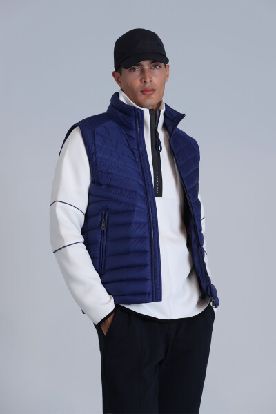 Axel Goose Down Men's Vest in Saks - LUFIAN