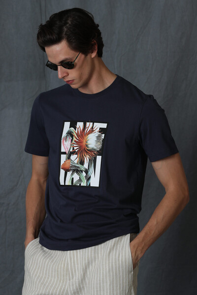 Blake Modern Grafik T-Shirt - Thumbnail