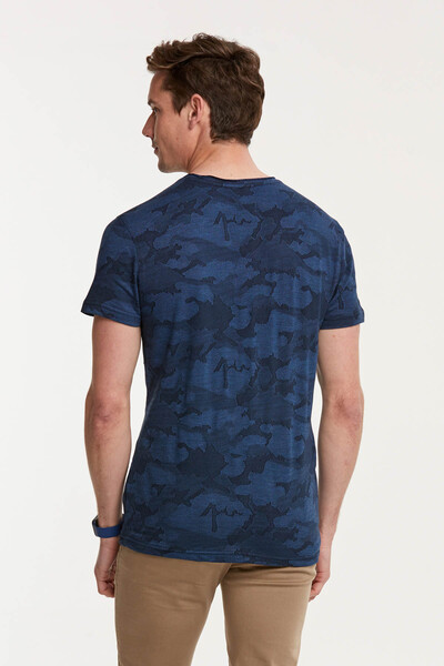 Camouflage Patterned Sausage Collar Men's T-Shirt - Thumbnail