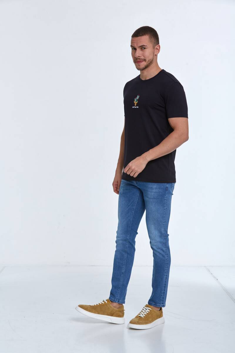 Chip Embroidered Men's T-Shirt Navy Blue - 3
