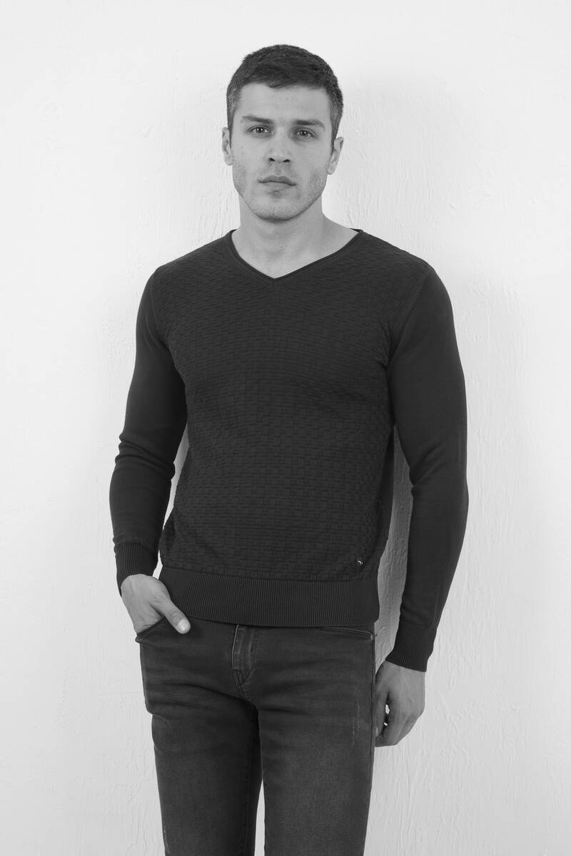 Eloise V-Neck Men's Knitwear Sweater Black - 1