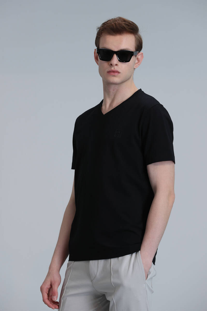 Футболка с рисунком Tuna Modern, черная - 3