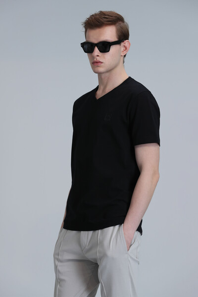 Футболка с рисунком Tuna Modern, черная - 5