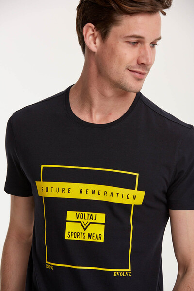Мужская футболка с круглым вырезом и принтом FUTURE GENERATION - Thumbnail