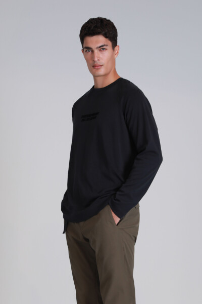 Holly Men's Long Sleeve T-Shirt Black 