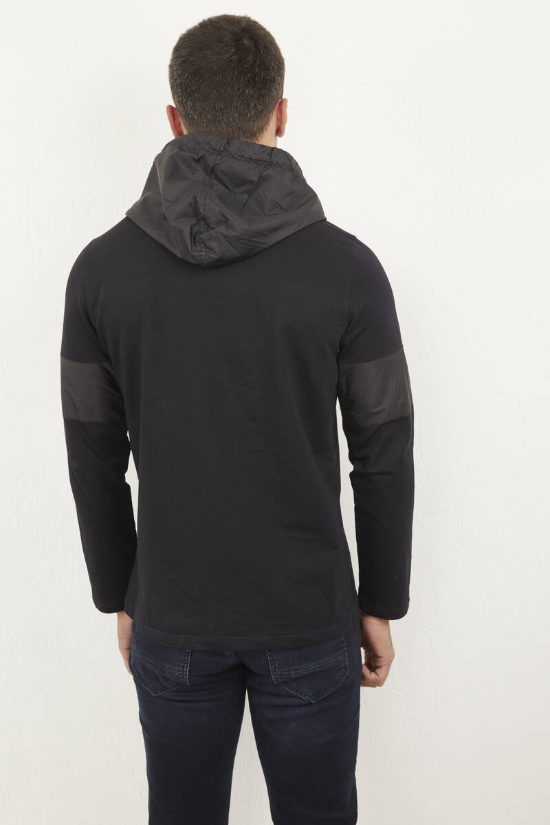 Hooded Printed Dark Sweatshirt - 4