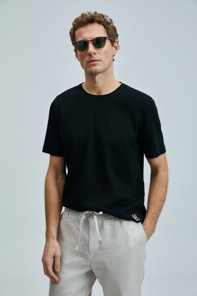 Junya Erkek Basic Tişört Siyah - LUFIAN