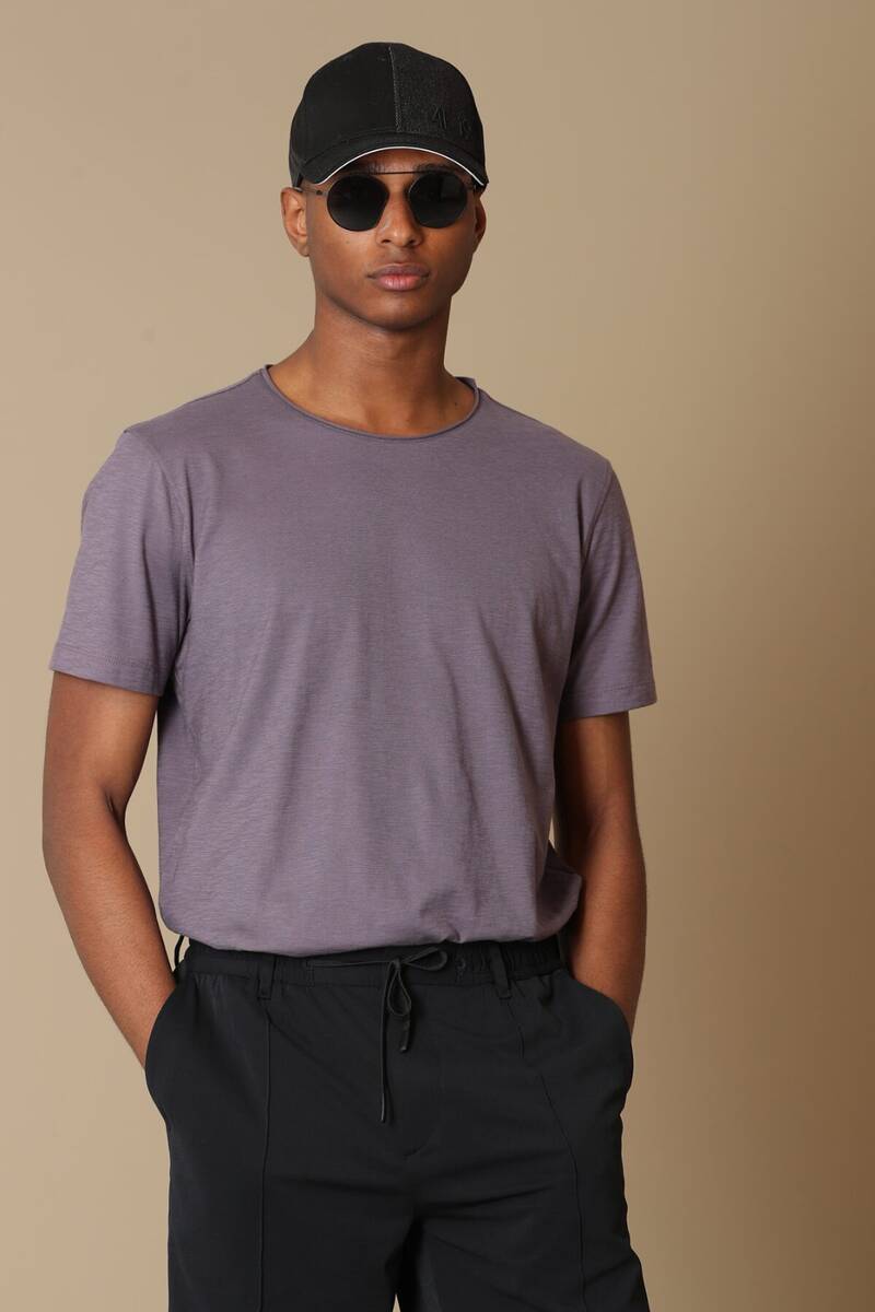 Junya Men's Basic T-Shirt - 11