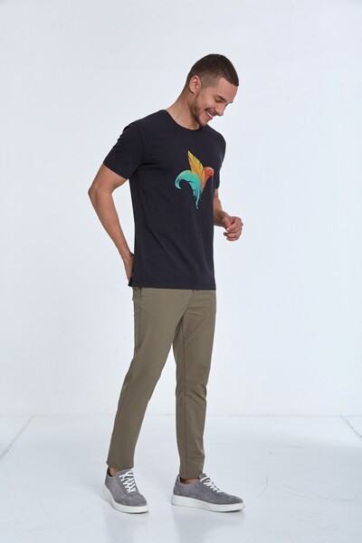 VOLTAJ - Хлопковая мужская футболка с принтом перьев (1)