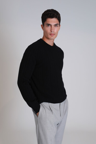 Light Men's Sweater Black - LUFIAN