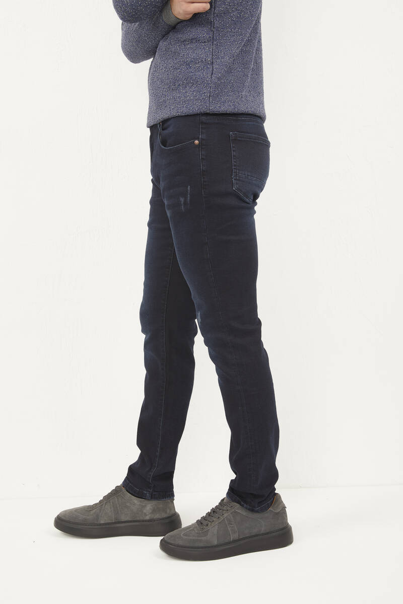 Likralı Yıpratma Efektli Slim Fit Lacivert Erkek Kot Pantolon