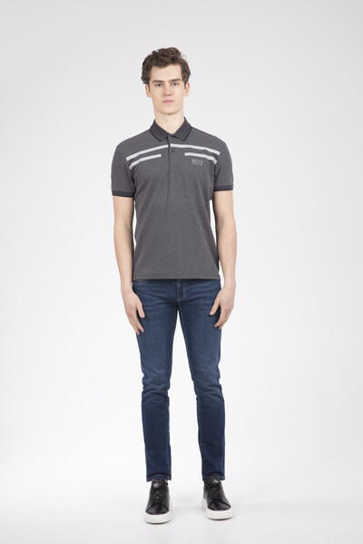 Line and VJ Printed Polo Neck T-Shirt - 2