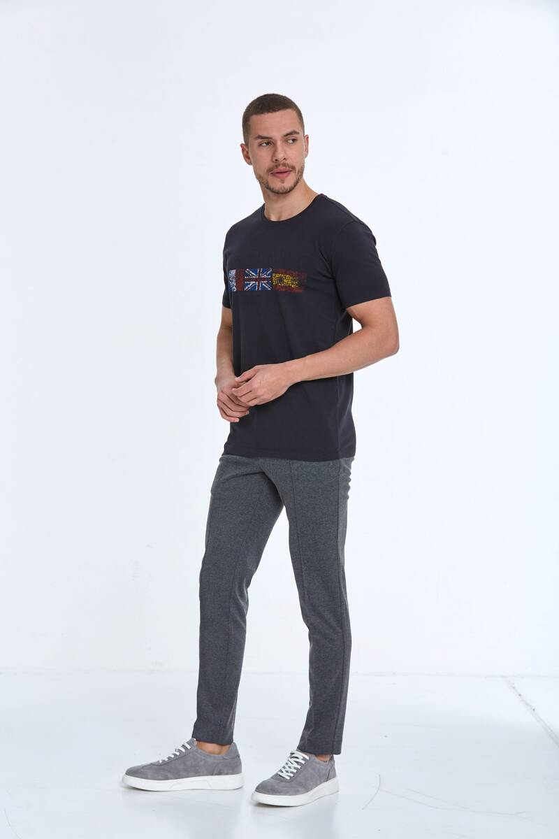 Lotus Baskılı Erkek Tişört Siyah - 4