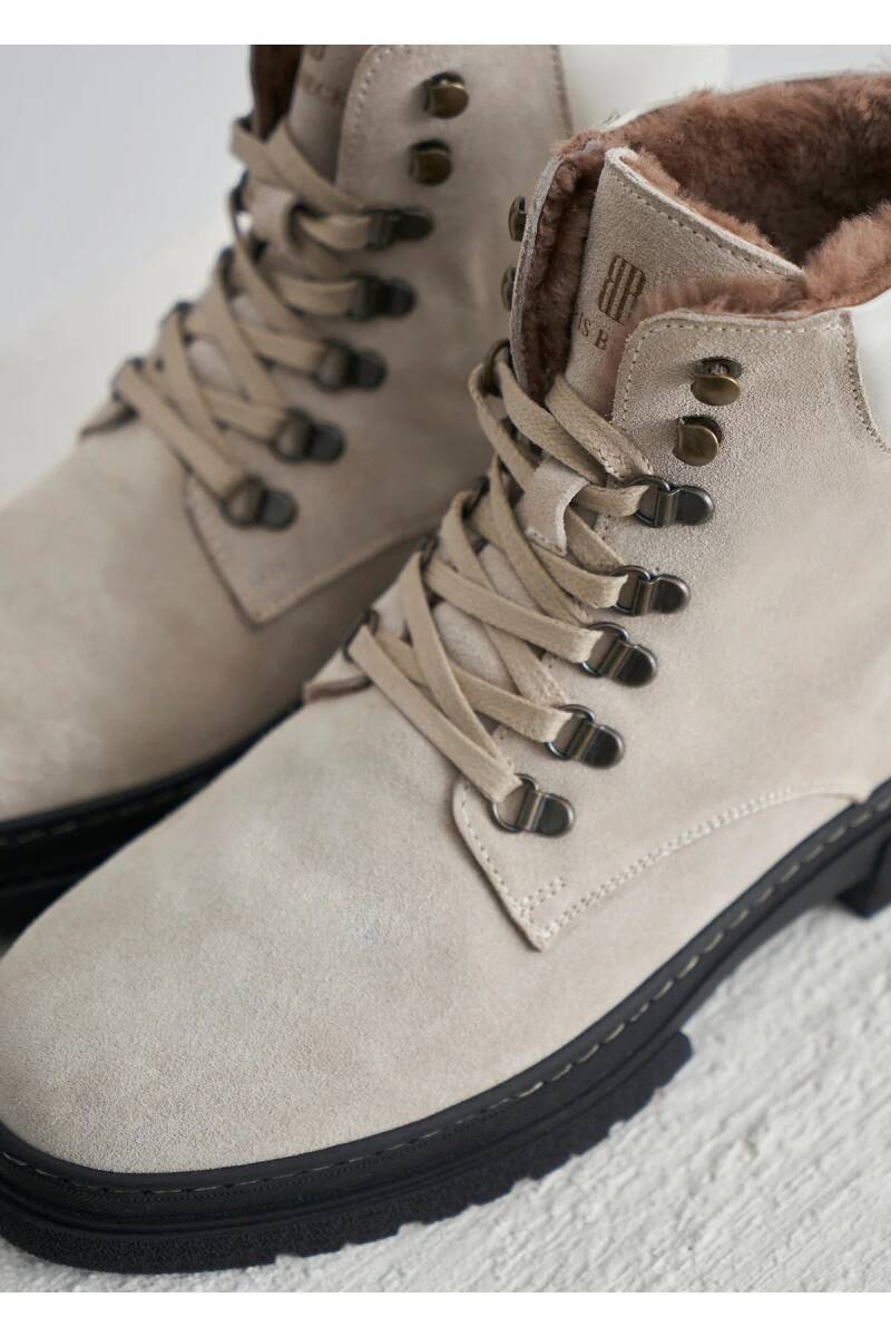 Louch Stone Color Fur Detailed Suede Boots - 4