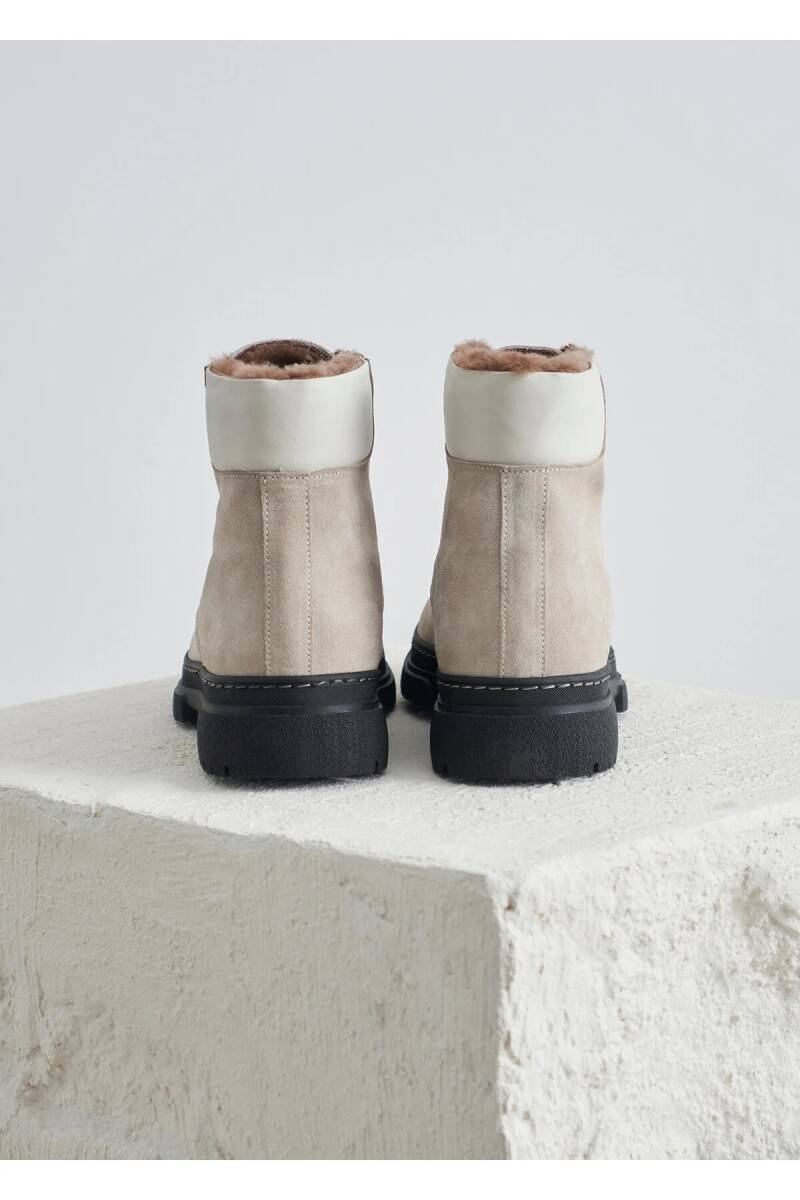 Louch Stone Color Fur Detailed Suede Boots - 5