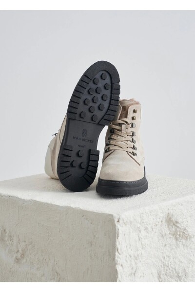 Louch Stone Color Fur Detailed Suede Boots - 6