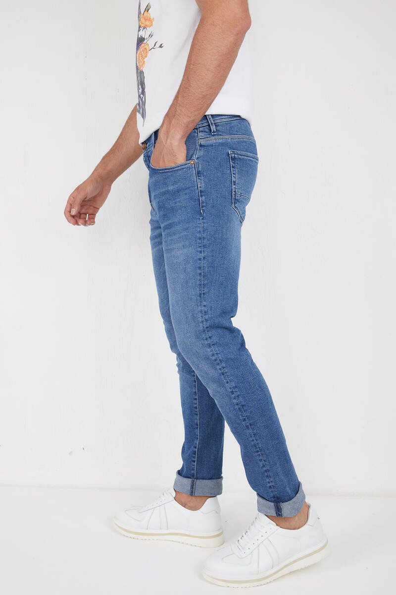 Lycra Washed Slim Fit Men's Jeans