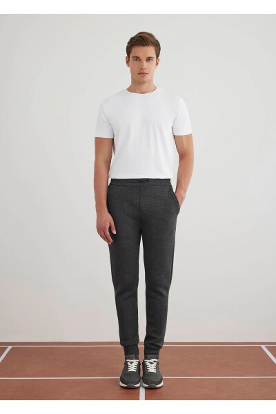 Male Antrasit Renk Örme Kumaşdan Jogger Pantolon - 1