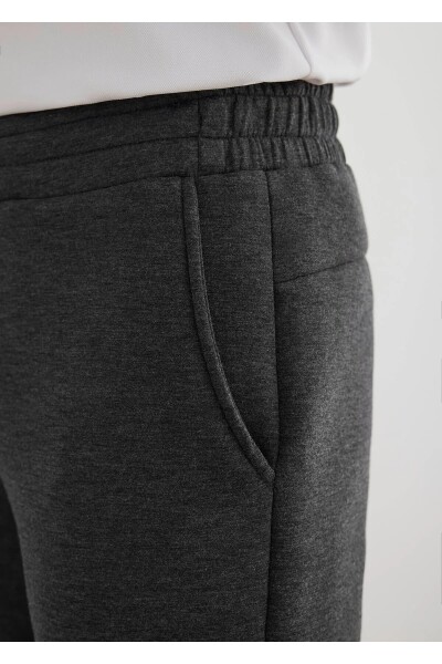 Male Antrasit Renk Örme Kumaşdan Jogger Pantolon - 4