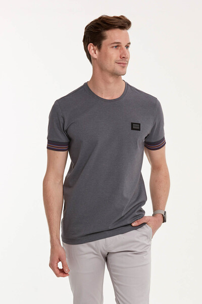 Metal Crest Sleeves Ribbed Round Neck Men's T-shirt - Thumbnail
