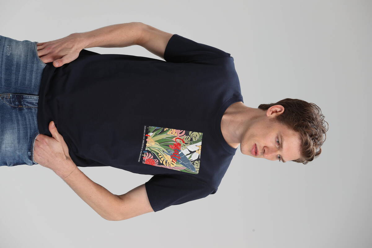 Monato Modern Grafik T-Shirt