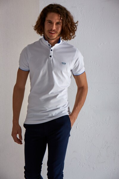 Мужская футболка из пике с воротником-стойкой на пуговицах - VOLTAJ 