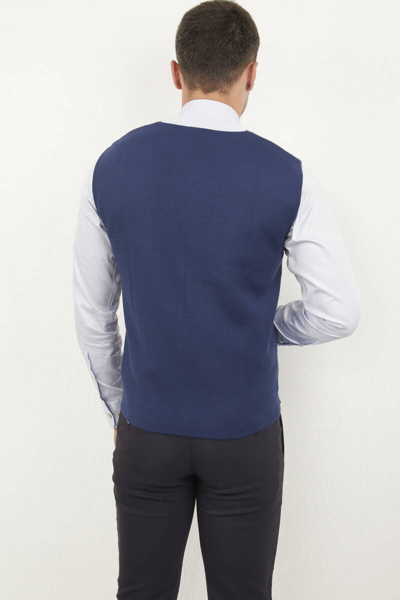Patterned Buttoned Knitwear Vest