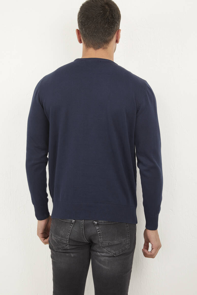 Patterned Round Neck Cotton Piece Dye Knitwear Sweater