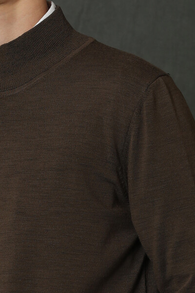 Poınt Men's Mock Turtleneck Sweater - 11