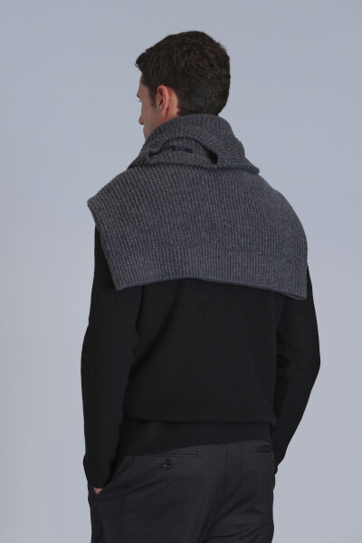 River Men's Sweater Black - 6