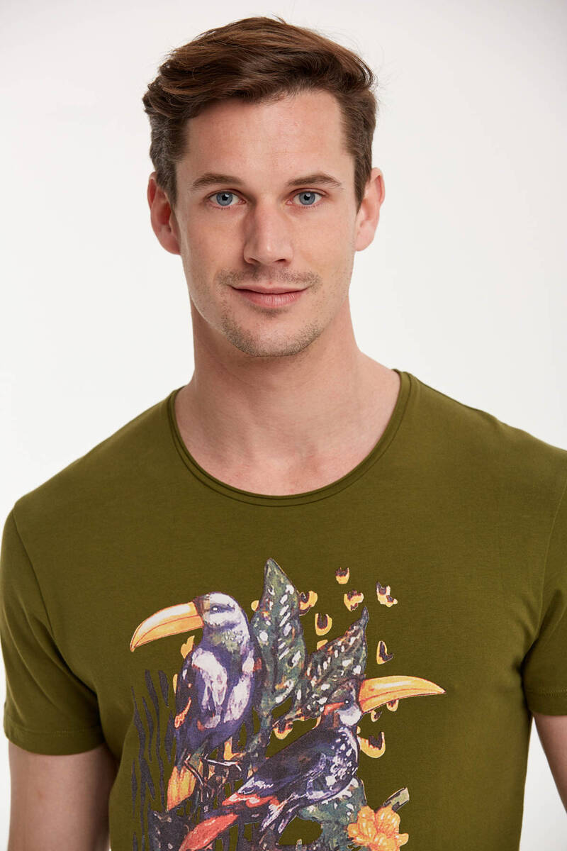 Roam Men's T-Shirt Khaki - 2
