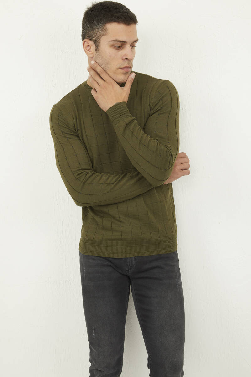 Round Neck Checked Knitwear Sweater