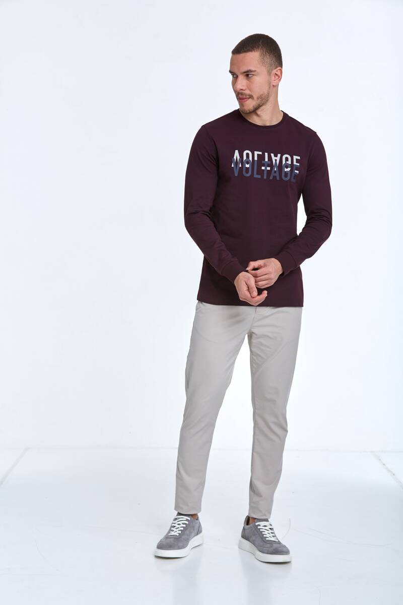 Round Neck VOLTAGE Printed Sweatshirt