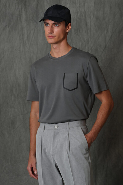 Sirius Modern Graphic T-Shirt Green - 1