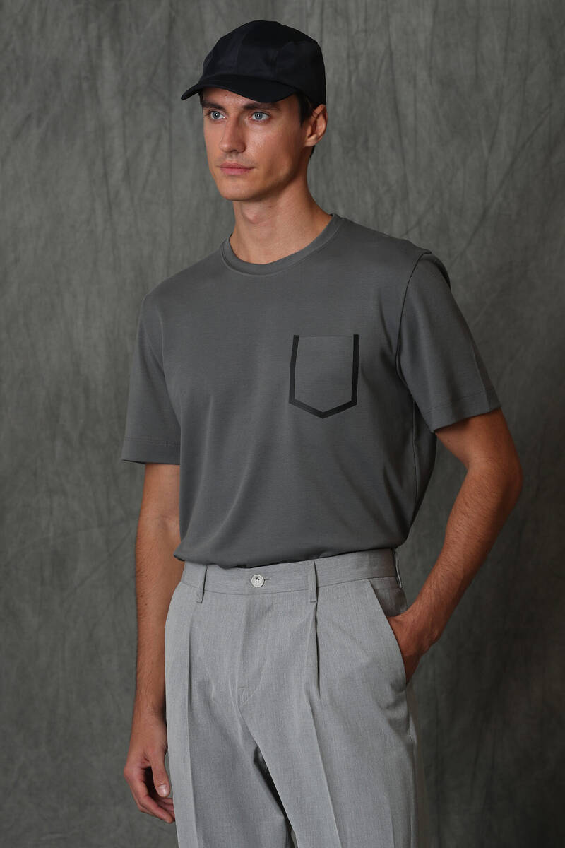 Sirius Modern Graphic T-Shirt Green - 1
