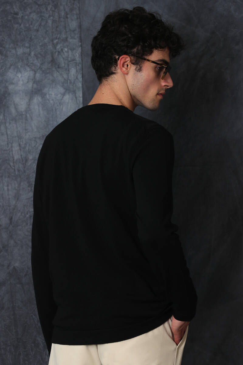 Star Men's Sweater - 7