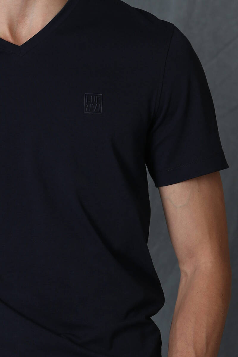 Tuna Modern Graphic T-Shirt - 18