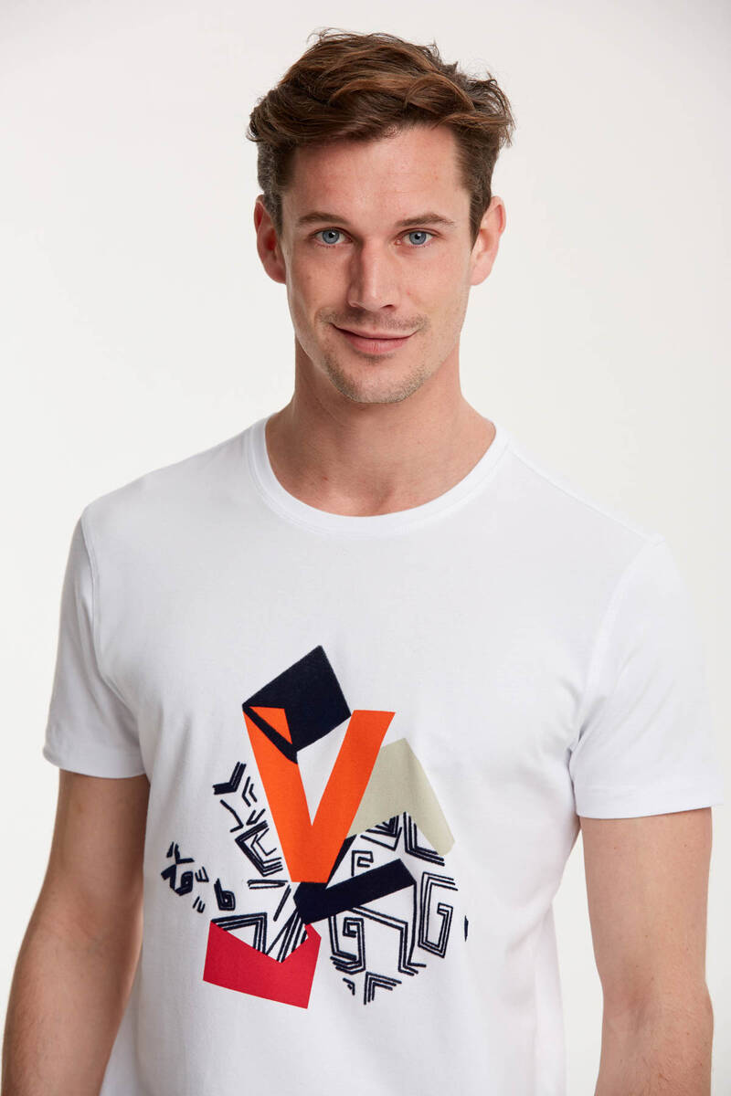 Мужская футболка с круглым вырезом и надписью V Письмо и Стая