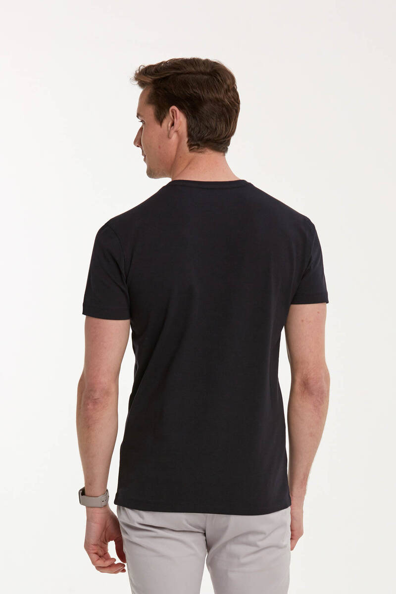 V Letter Printed Patterned Round Neck Men's T-Shirt